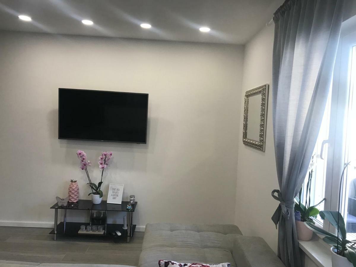 Apartments Holiday Baška Voda المظهر الخارجي الصورة